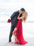 A-line Spaghetti Straps V-Neck Red Tulle Prom Dress