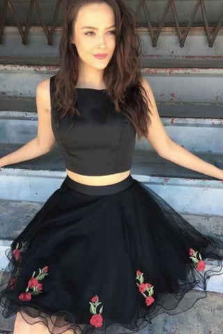 A Line Two Piece Square Short Black Knee Length Tulle Homecoming Dress with Appliques PH716